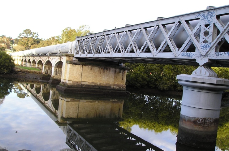 Sewer aqueduct across Cooks River at Marrickville